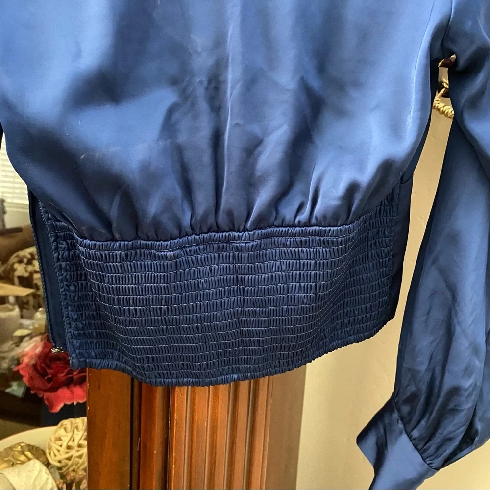 Abercrombie & Fitch Blue Long-Sleeve Satin Puff Sleeve Peasant Top Women’s S